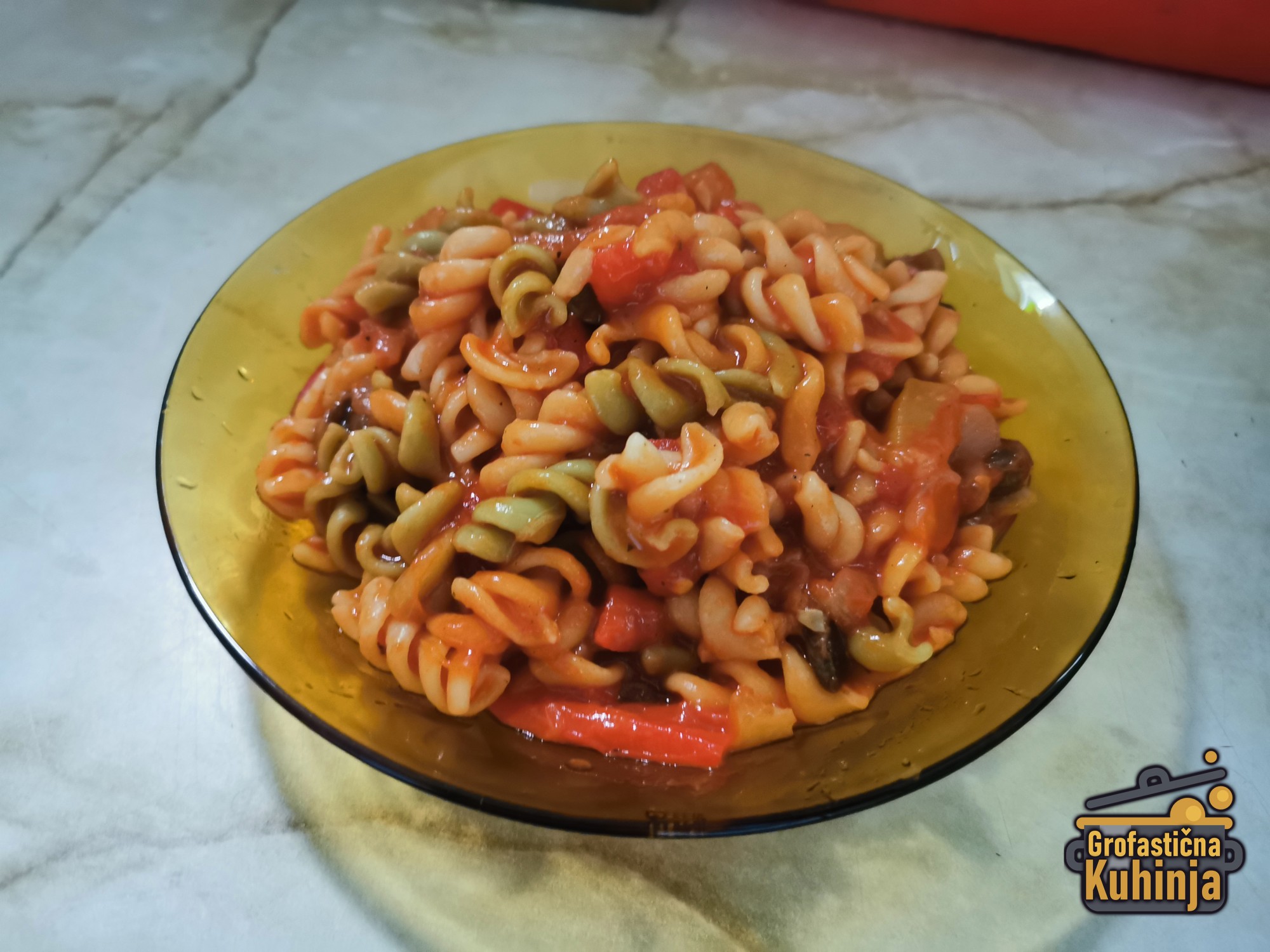 Makarone (ili špagete) sa povrćem u paradajz sosu | VIDEO RECEPT