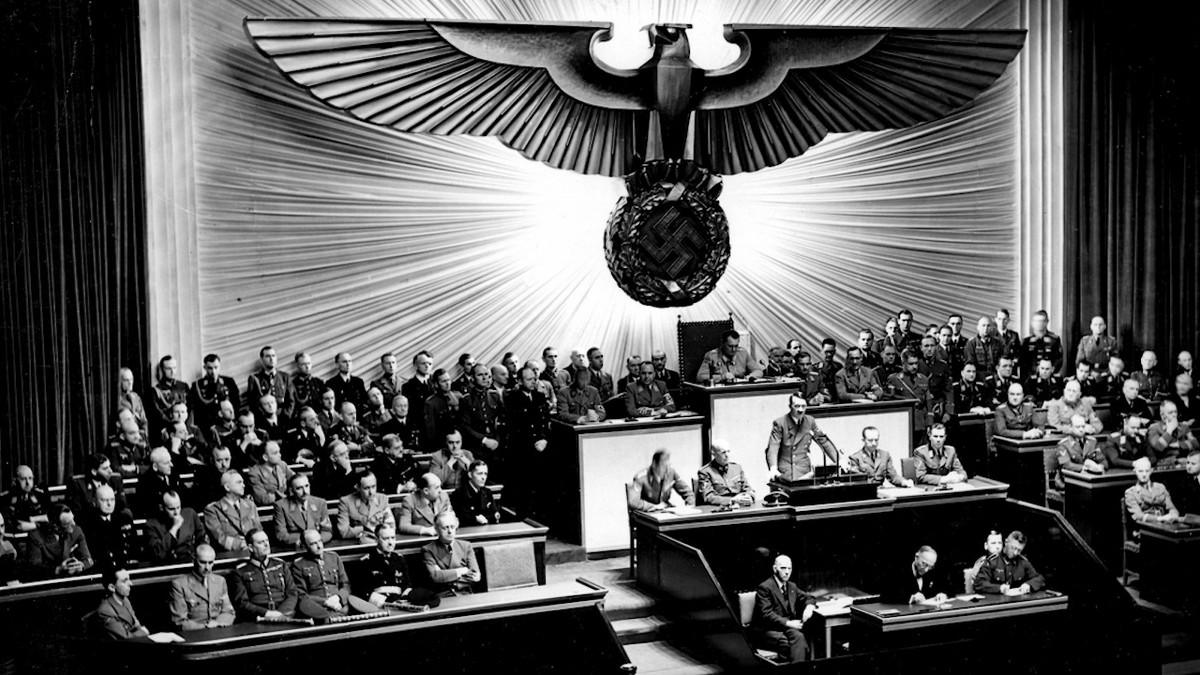 Berlin na Antarktiku, ZOMBI NACISTI i Hitlerovi NLO avioni - Najstrašnije misterije Drugog svetskog rata